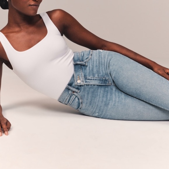 Abercrombie High Rise Super Skinny Jeans - Picture 5 of 16